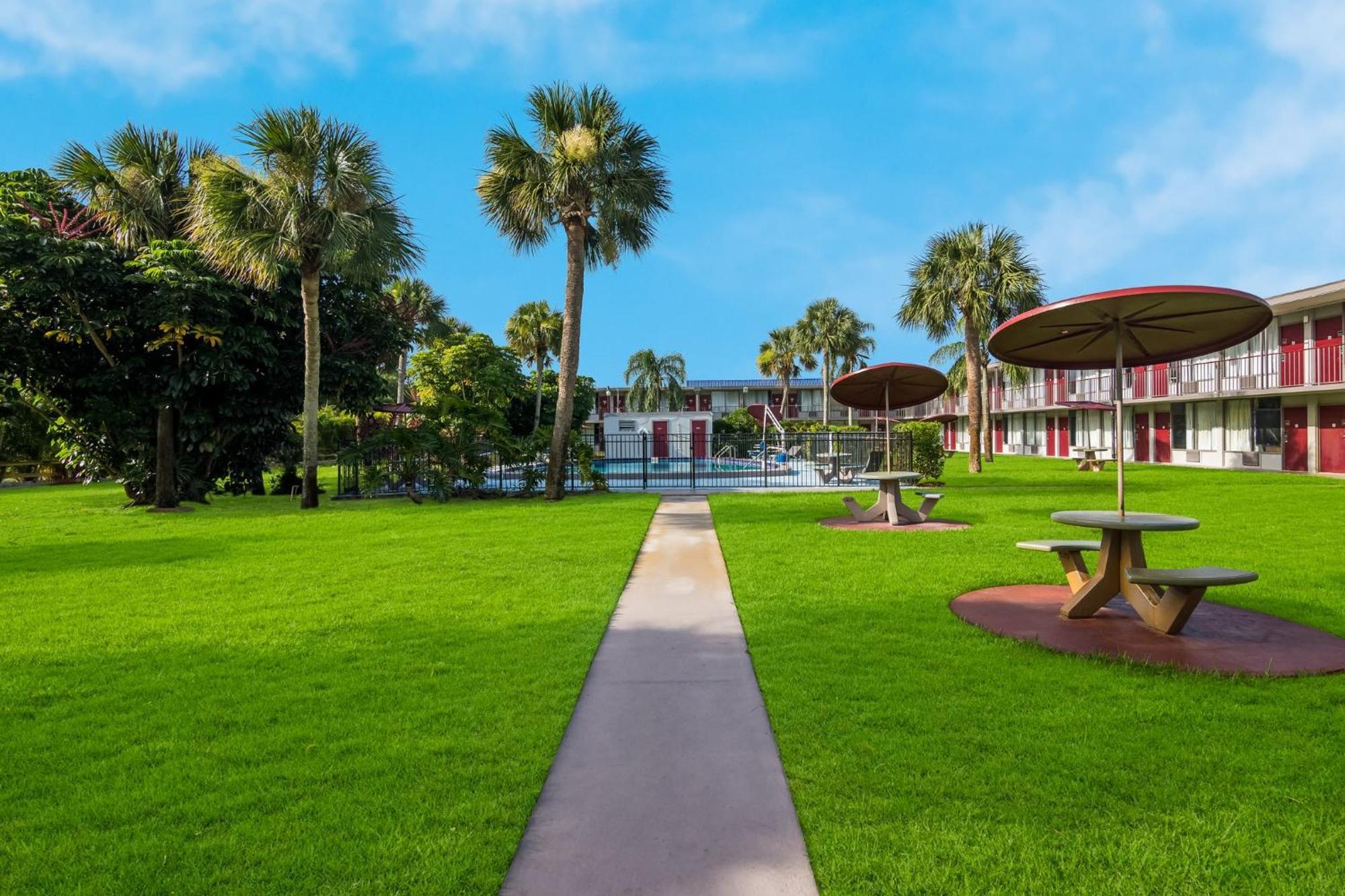 Red Roof Inn Vero Beach - I-95 Exterior foto